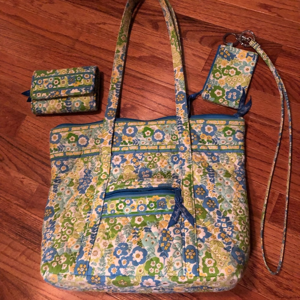 Vera Bradley Set